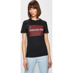 Calvin Klein Jeans - Top. Topy damskie marki Calvin Klein Jeans. Za 179.90 zł.