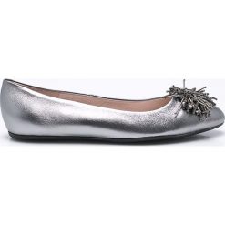 Gino Rossi - Baleriny. Szare baleriny damskie Gino Rossi, z materiału. W wyprzedaży za 229.90 zł.