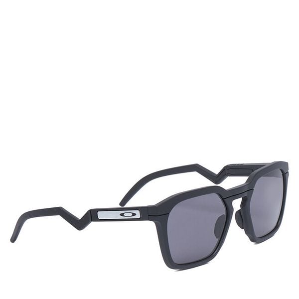 Okulary przeciwsłoneczne Oakley. Czarne okulary przeciwsłoneczne damskie Oakley. Za 759.99 zł.