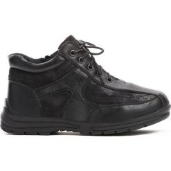 Czarne Traperki Skeptical. Czarne buty zimowe chłopięce Born2be, z materiału. Za 49.99 zł.
