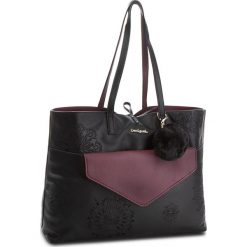 Torebka DESIGUAL - 18WAXPCW 2000. Czarne torebki do ręki damskie Desigual, ze skóry ekologicznej. W wyprzedaży za 249.00 zł.