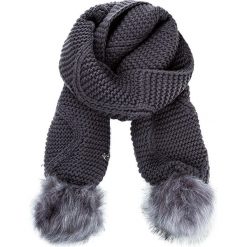 Szal GUESS - Not Coordinated Wool AW6800 WOL03 GRY. Szaliki i chusty damskie marki Guess. W wyprzedaży za 179.00 zł.