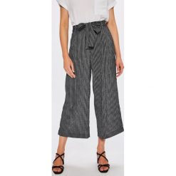 Answear - Spodnie. Legginsy damskie ANSWEAR. W wyprzedaży za 49.90 zł.