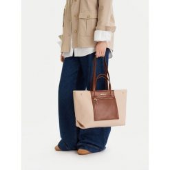 Torebka MEXX. Brązowe torebki do ręki damskie Mexx, bez wzorów, bez dodatków. Za 249.99 zł.