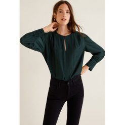 Mango - Bluzka Cashew. Szare bluzki damskie Mango, z materiału, z okrągłym kołnierzem. Za 119.90 zł.