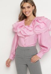 Różowa Elegancka Koszula Ozdobiona Falbanami i Guzikami Leristta. Czerwone bluzki damskie Born2be, m, bez wzorów, z jeansu, eleganckie, bez kołnierzyka, bez ramiączek. Za 159.99 zł.