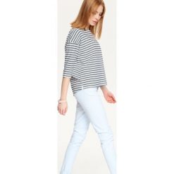 BLUZA NIEROZPINANA DAMSKA W PASKI. Bluzy damskie TOP SECRET. W wyprzedaży za 59.99 zł.