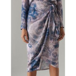 Spódnica z motywem tie dye - Niebieski. Spódnice damskie marki Mohito. Za 119.99 zł.