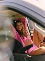 4F Dół od bikini damski - różowy L. Czerwone bikini damskie 4f, na lato, l, bez wzorów, z dzianiny, sportowe, do pływania. Za 69.99 zł.