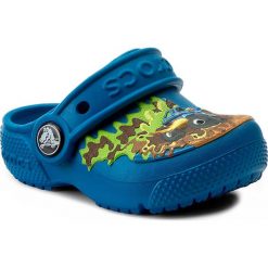 Klapki CROCS - Crocsfunlab Clog 204119 Monster Truck/Ultramarine. Sandały chłopięce marki Crocs. W wyprzedaży za 139.00 zł.