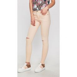Answear - Spodnie Secret Garden. Czerwone legginsy damskie ANSWEAR, l, bez wzorów, z bawełny. W wyprzedaży za 59.90 zł.