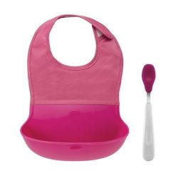 OXO Zestaw Śliniak Zwijany z Łyżeczką Pink. Różowe śliniaki dla dzieci Oxo. Za 66.35 zł.