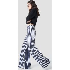 Aéryne Paris Spodnie Lea - White,Blue,Multicolor. Spodnie materiałowe damskie marki Aéryne Paris. Za 323.95 zł.