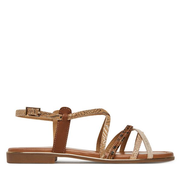 Sandały Lasocki. Brązowe sandały damskie Lasocki, bez wzorów, bez obcasa, na płaskiej podeszwie, bez zapięcia. Za 139.99 zł.