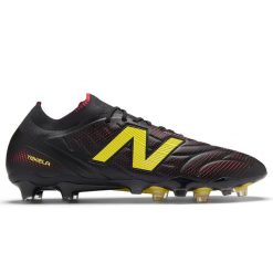Korki męskie New Balance TEKELA ELITE FG V5 UT1FL3KQ – czarne. Czarne buty sportowe męskie New Balance, z włókna, bez zapięcia, do piłki nożnej. Za 999.99 zł.