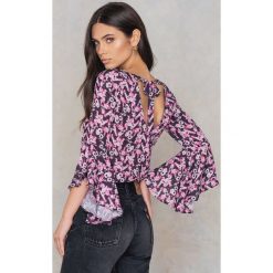 NA-KD Boho Bluzka z dekoltem V - Multicolor. Bluzki damskie marki NA-KD Boho. W wyprzedaży za 36.58 zł.