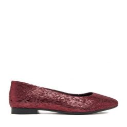 Baleriny Lasocki. Czerwone baleriny damskie Lasocki, bez wzorów, bez obcasa. Za 159.99 zł.