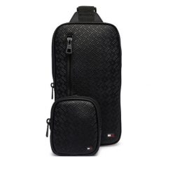 Saszetka Tommy Hilfiger. Czarne saszetki męskie Tommy Hilfiger, młodzieżowe, małe. Za 368.99 zł.