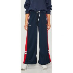 Ellesse - Spodnie. Niebieskie legginsy damskie Ellesse, bez wzorów, z poliesteru. W wyprzedaży za 199.90 zł.