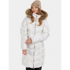 Płaszcz Zimowy Damski Fundango Puppis. Brązowe kurtki damskie Fundango, na zimę, bez wzorów, bez kaptura. W wyprzedaży za 499.00 zł.