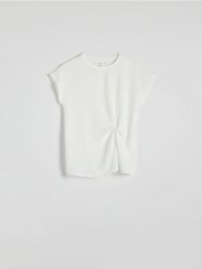 Bluzka z wiskozy - złamana biel. Bluzki damskie Reserved, l, bez wzorów, z wiskozy, bez kołnierzyka, bez ramiączek. W wyprzedaży za 39.99 zł.