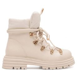 Trzewiki DeeZee. Brązowe botki damskie DeeZee, bez obcasa, na płaskiej podeszwie, bez zapięcia. Za 99.99 zł.