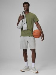 4F Spodenki dresowe męskie - szare M. Szare szorty męskie 4f, l, bez wzorów, z dresówki. Za 79.99 zł.