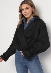 Czarna Krótka Kurtka z Zakładką i Kołnierzykiem w Stylu Trencza Exlla. Czarne kurtki damskie Born2be, l, bez wzorów, z jeansu, bez kaptura. Za 169.99 zł.