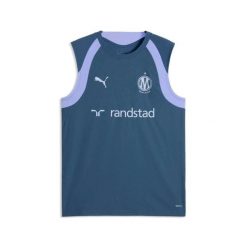 Koszulka treningowa z długim rękawem OM 2026/27. Niebieskie koszulki sportowe męskie Puma, l, bez wzorów, z materiału, bez kołnierzyka, bez ramiączek, na fitness i siłownię. Za 252.00 zł.