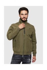 GUESS Zielona kurtka męska przejściowa, Rozmiar S. Zielone kurtki męskie Guess, m, z aplikacjami, bez kaptura. W wyprzedaży za 299.99 zł.