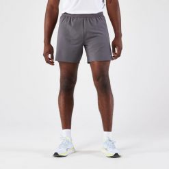 Spodenki do biegania męskie Kiprun Run 500 Comfort. Niebieskie krótkie spodenki sportowe męskie KIPRUN, l, bez wzorów, z materiału, do biegania. W wyprzedaży za 59.99 zł.