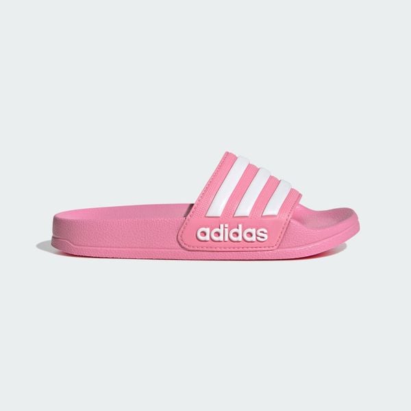 Klapki Adilette Shower. Białe klapki damskie Adidas, bez wzorów, sportowe, bez obcasa. Za 89.00 zł.