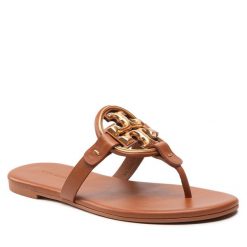 Japonki Tory Burch. Brązowe klapki damskie Tory Burch, bez wzorów, bez obcasa. Za 1,009.00 zł.