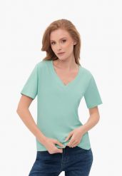 Koszulka z dekoltem w serek T-LEA. Zielone t-shirty damskie Volcano, m, bez wzorów, z bawełny, klasyczne, bez kołnierzyka. Za 54.99 zł.