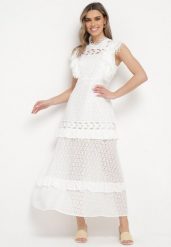 Biała Sukienka Maxi Rozkloszowana z Ażurowym Wzorem Saitha. Białe sukienki damskie Born2be, m, w ażurowe wzory, z tkaniny, eleganckie, bez kołnierzyka, bez ramiączek, maxi, rozkloszowane. Za 189.99 zł.