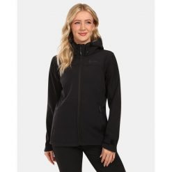 Damska kurtka softshell Kilpi RAVIA-W. Czarne kurtki damskie Kilpi, bez wzorów, z softshellu, bez kaptura, trekkingowe. Za 318.77 zł.