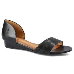 Czarne Sandały Maciejka Damskie Eleganckie Buty. Czarne klapki damskie Maciejka, bez wzorów, ze skóry. Za 269.00 zł.