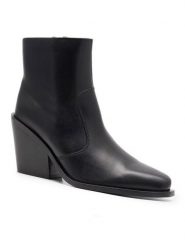 Badura Botki SABUGAL-110377 Czarny. Czarne botki damskie Badura, ze skóry, bez obcasa, na słupku, bez zapięcia. Za 399.99 zł.