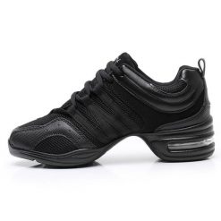 Buty do tańca nowoczesnego New York modern. Czarne obuwie sportowe damskie BURTAN, bez wzorów, na jogę i pilates. Za 169.00 zł.