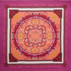 Guess, Kefiah, Textile Scarf, AW8800MOD03, 130 x 130 cm, For Women For Women. Rękawiczki dziecięce Guess, z aplikacjami. Za 239.97 zł.