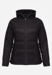 Czarna Klasyczna Kurtka Przejściowa z Pikowaniem i Kapturem Edariella. Czarne kurtki damskie Born2be, plus size, bez wzorów, z jeansu. Za 129.99 zł.