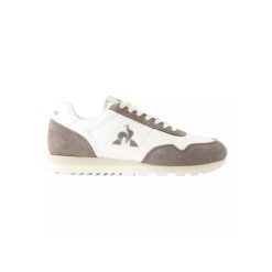 Baskets Femme Baskets Le coq sportif ASTRA_2 W Blanc Blanc LE COQ SPORTIF. Białe obuwie sportowe damskie le coq sportif, bez wzorów. W wyprzedaży za 272.35 zł.