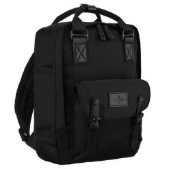 Czarny, duży plecak damski wykonany z poliestru i skóry ekologicznej, zamykany suwakiem - Peterson. Czarne plecaki damskie Peterson, bez wzorów, ze skóry ekologicznej. Za 149.99 zł.