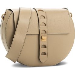 Torebka COCCINELLE - BO0 Carousel E1 BO0 12 01 01 Beige 006. Torebki do ręki damskie marki Coccinelle. W wyprzedaży za 1,049.00 zł.