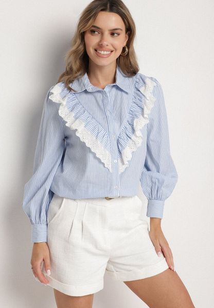 Niebieska Bawełniana Koszula w Paski z Ozdobnym Dekoltem z Falbanką Paleriella. Niebieskie bluzki damskie Born2be, m, bez wzorów, z bawełny, eleganckie, bez kołnierzyka, bez ramiączek. Za 59.99 zł.