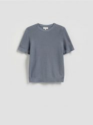 Sweter z krótkim rękawem - jasnoniebieski. Niebieskie swetry przez głowę męskie Reserved, l, bez wzorów, z bawełny, bez kołnierzyka. Za 159.99 zł.