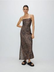 Sukienka maxi z wiskozy - wielobarwny. Sukienki damskie Reserved, l, bez wzorów, z wiskozy, bez kołnierzyka, bez ramiączek, maxi, dopasowane. W wyprzedaży za 99.99 zł.