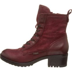 Skórzane botki w kolorze bordowym. Czerwone botki damskie Otto Kern, bez obcasa, na obcasie, bez zapięcia. W wyprzedaży za 329.95 zł.
