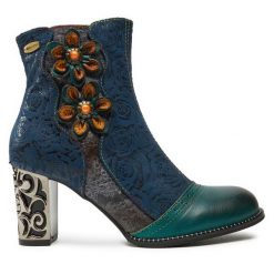 Botki Laura Vita. Niebieskie botki damskie Laura Vita, bez obcasa, na słupku, bez zapięcia. Za 509.99 zł.