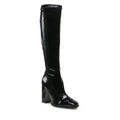 Kozaki DeeZee. Czarne kozaki damskie DeeZee, bez obcasa, na słupku. Za 239.99 zł.